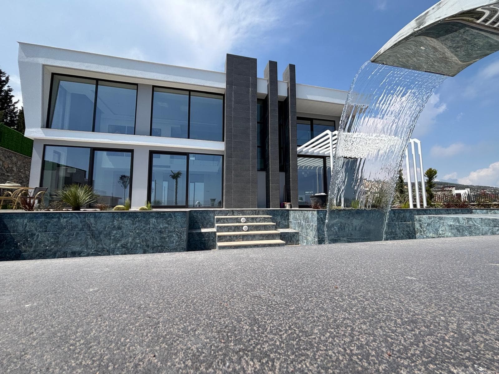 Pars Panora dis cephe, havuz ve su mimarisi